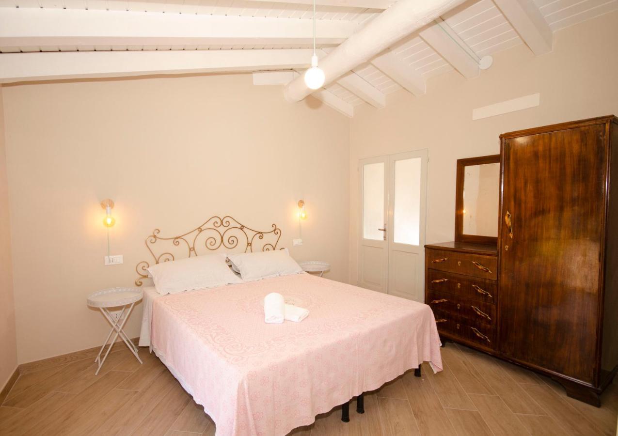 Corte Vezzola Bilocale Emma Puegnago Kültér fotó