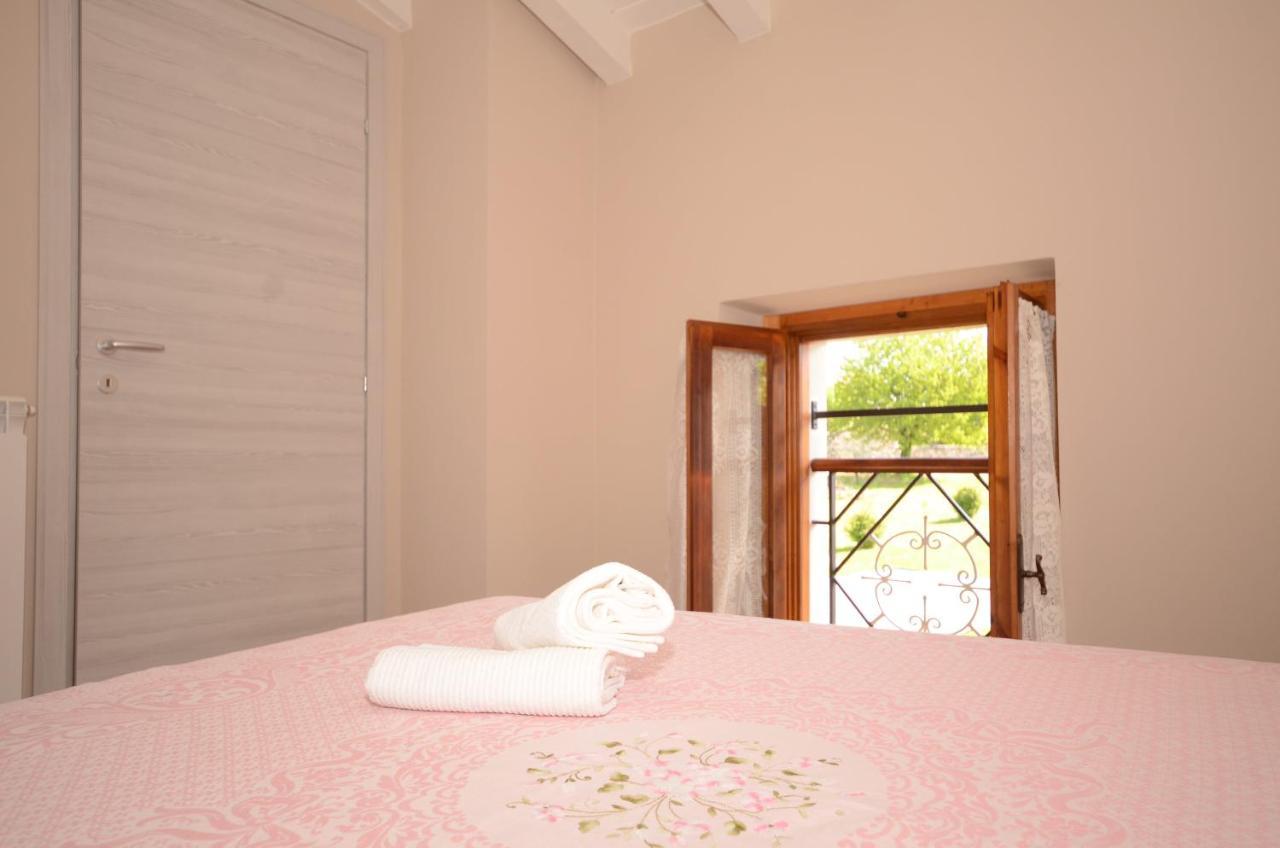 Corte Vezzola Bilocale Emma Puegnago Kültér fotó